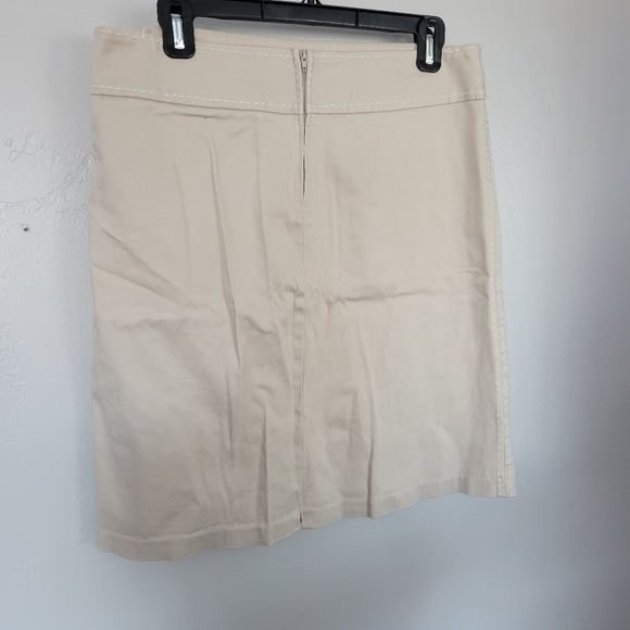 Hot Sauce Beige Skirt Knee Length White Stitching One Patch Pocket - Picture 5 of 6